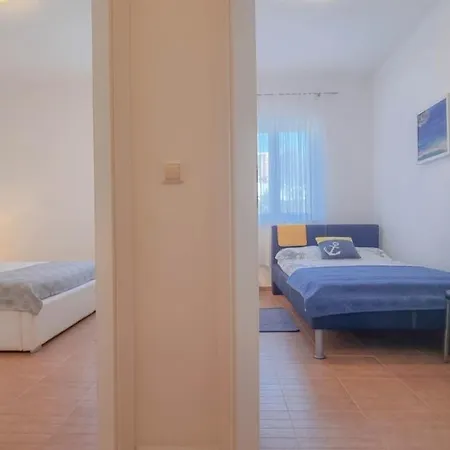 Lea * Novigrad Istria