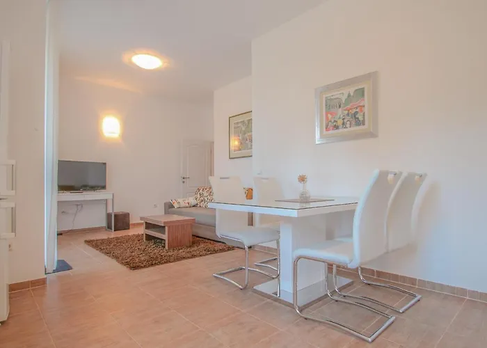 Lea Διαμέρισμα Novigrad Istria