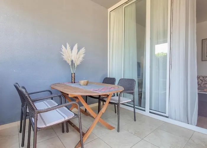 Lea Διαμέρισμα Novigrad Istria